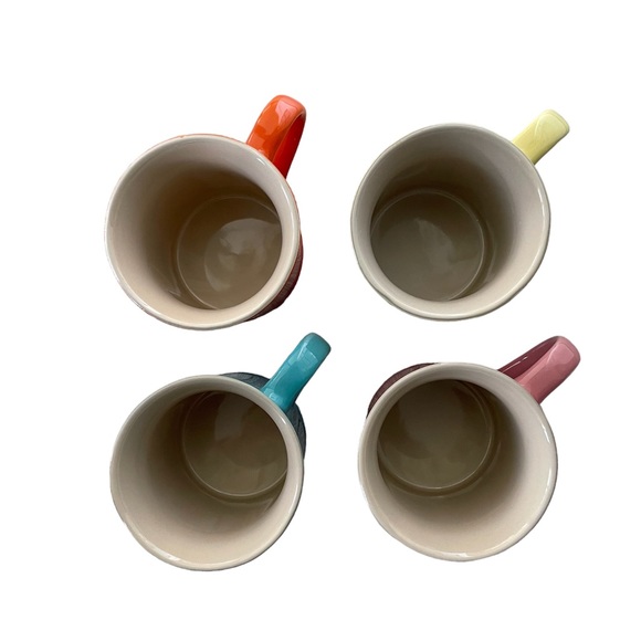 Le Creuset 12 oz stoneware multi-color mugs NEW - Picture 2 of 13